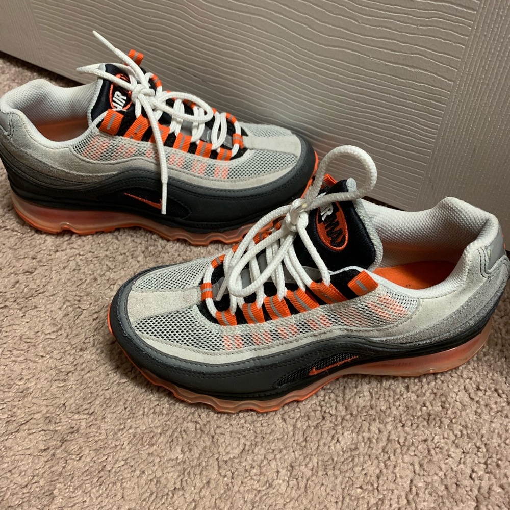 Nike Air Max 24-7